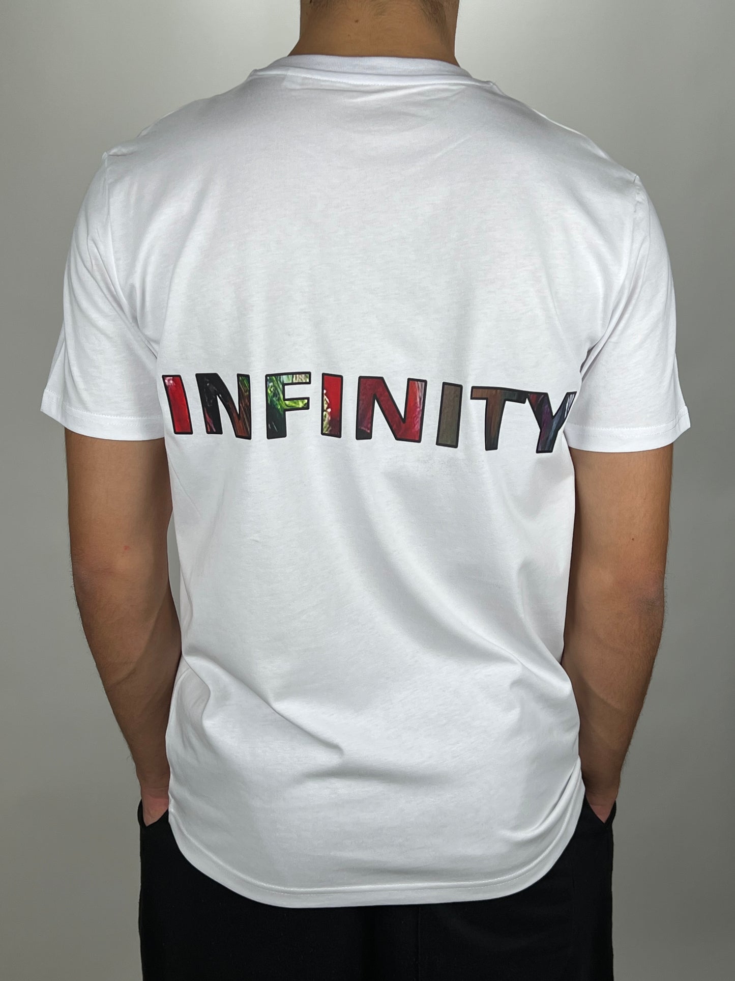 T-shirt INFINITY