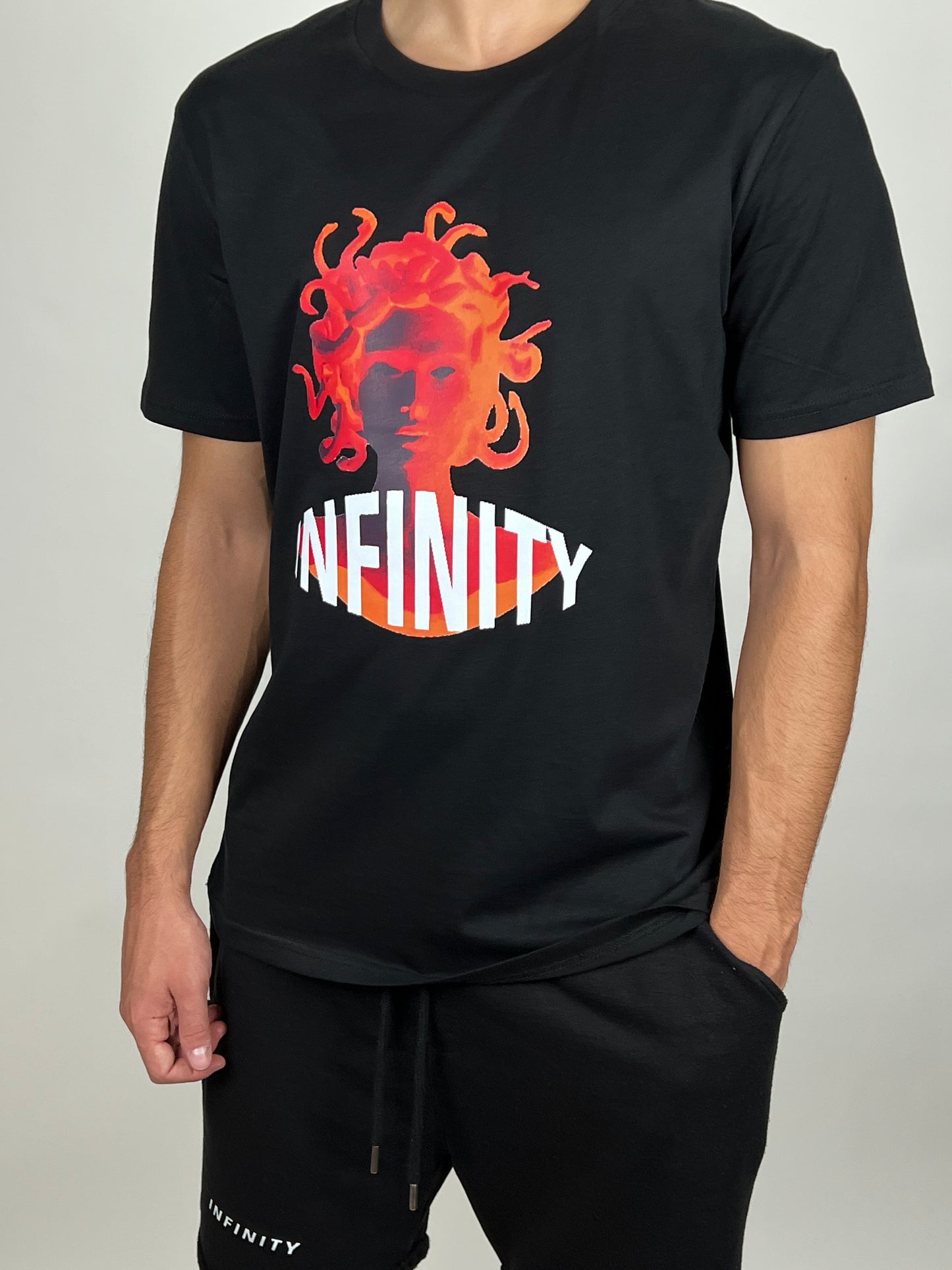 T-shirt INFINITY