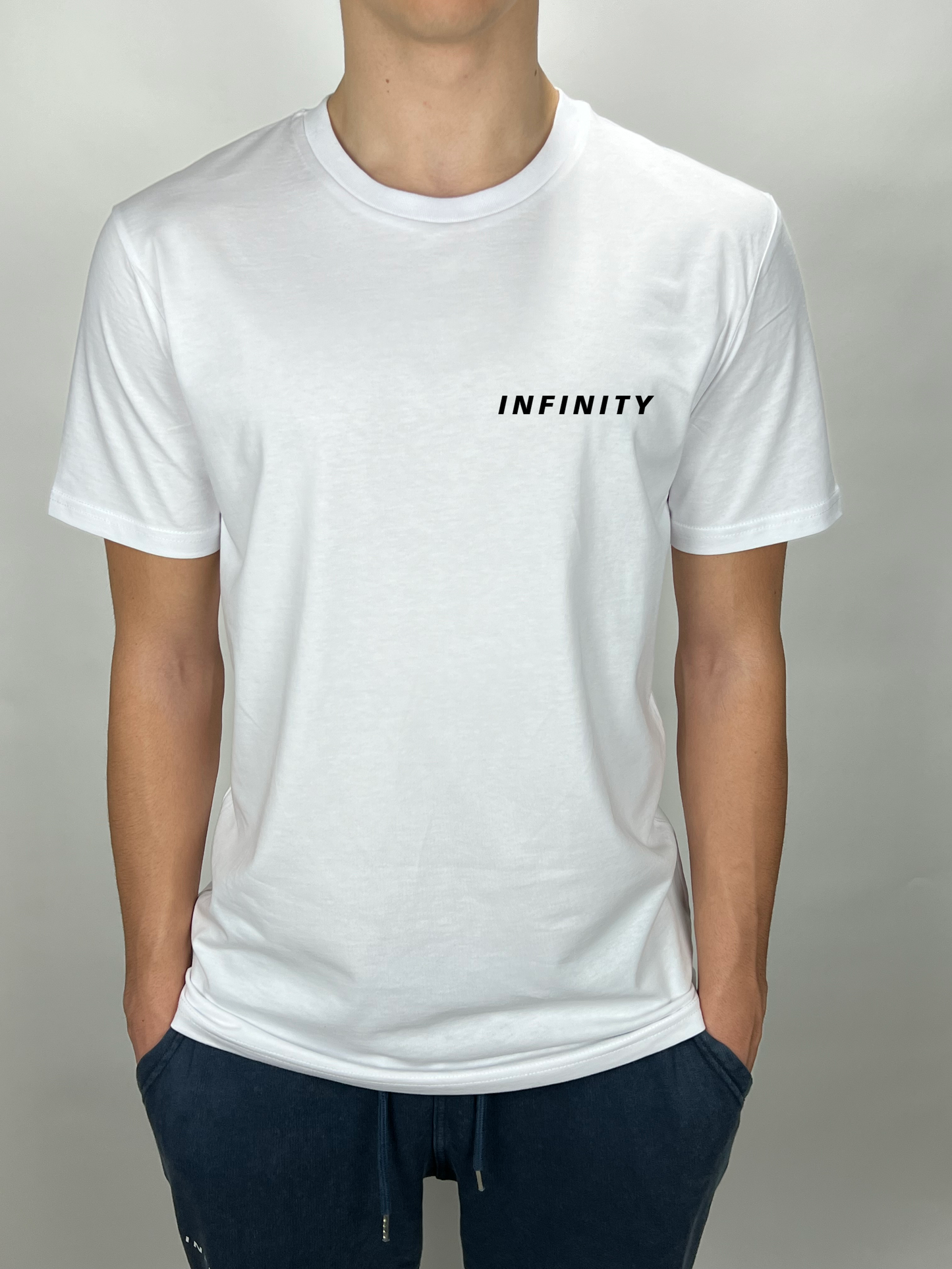 T-shirt INFINITY