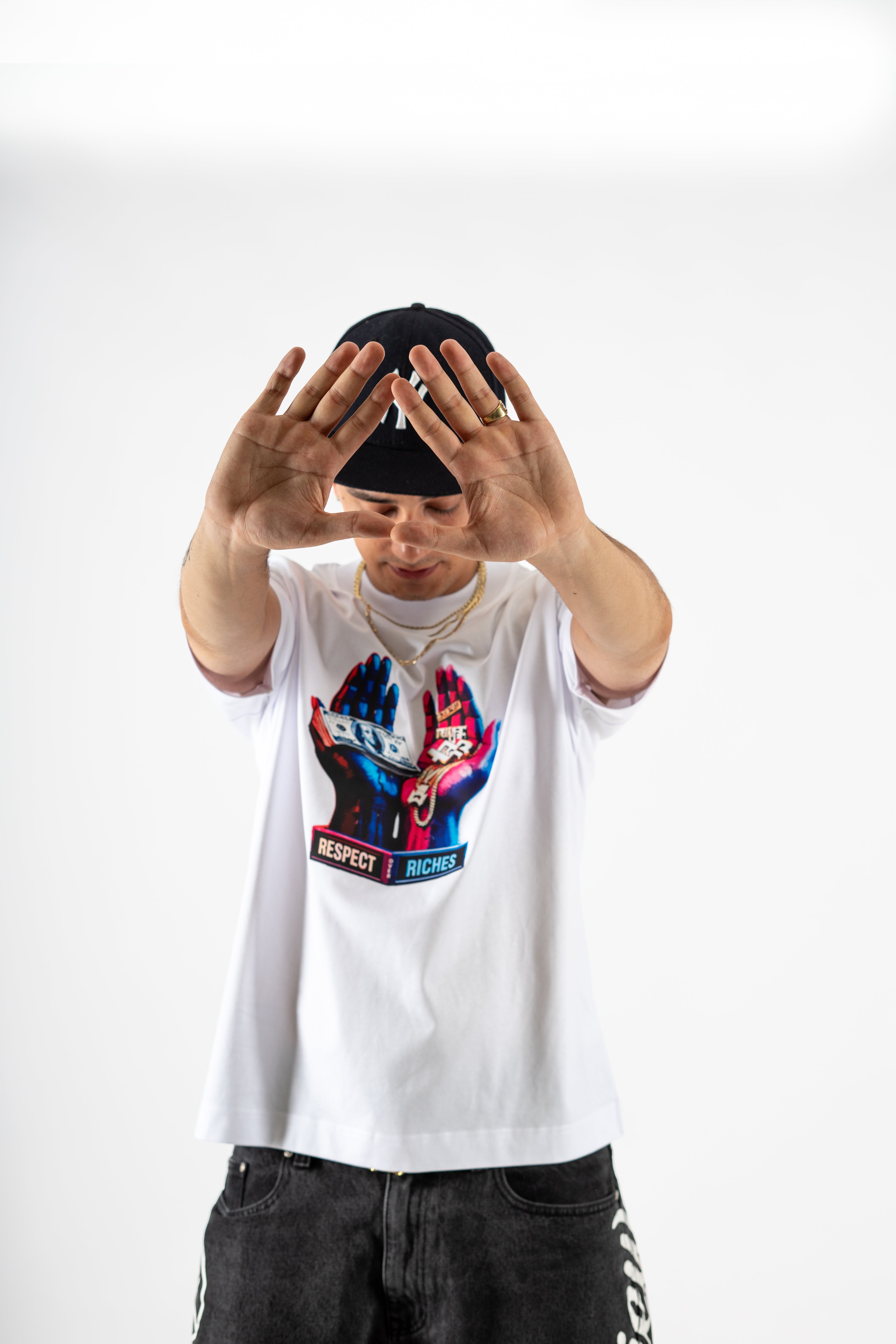 Pray Oversized T-shirt